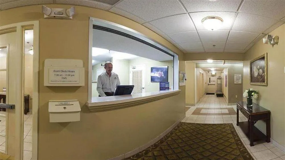 Отель Mainstay Suites Charlotte - Executive Park