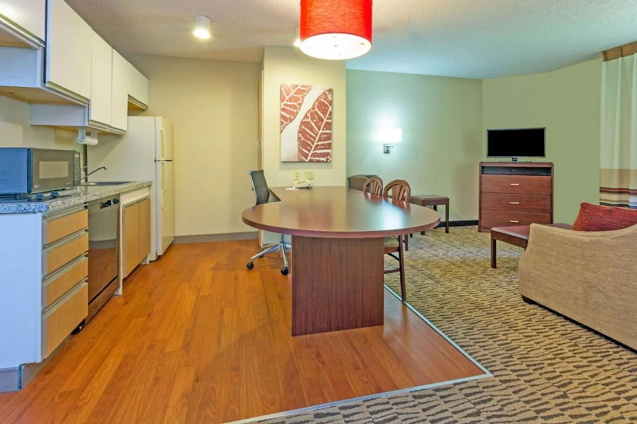 Mainstay Suites Charlotte - Executive Park США