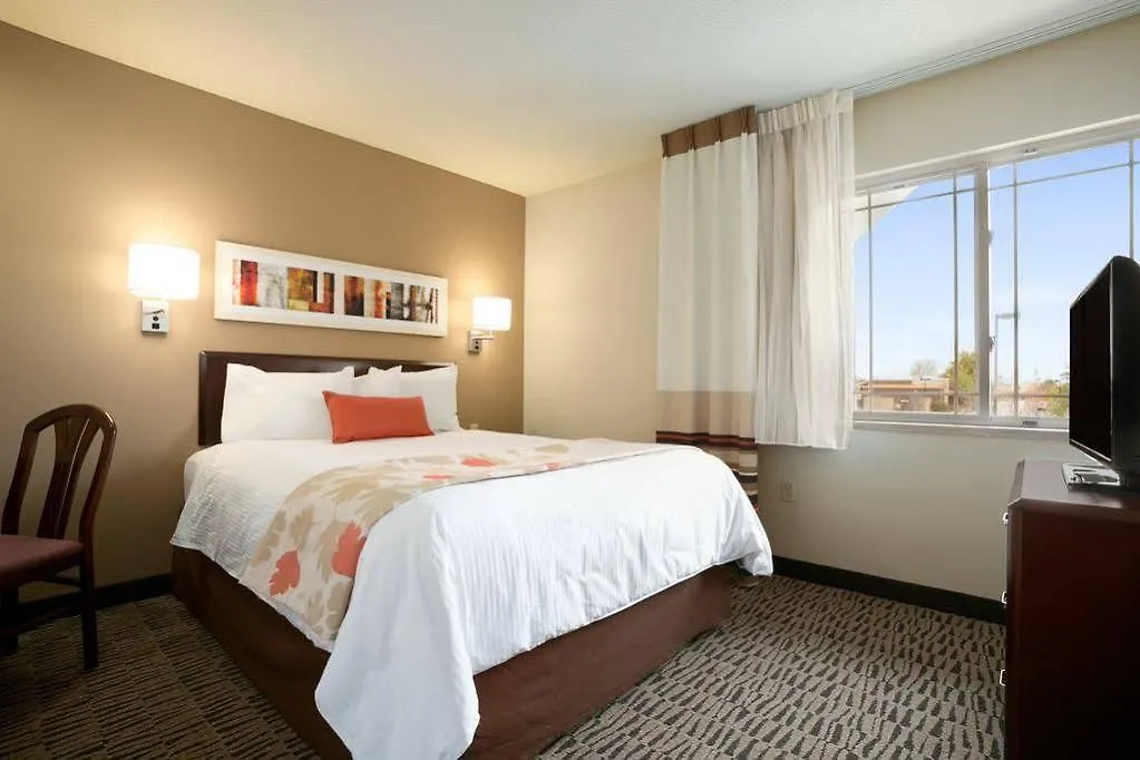 Mainstay Suites Charlotte - Executive Park США