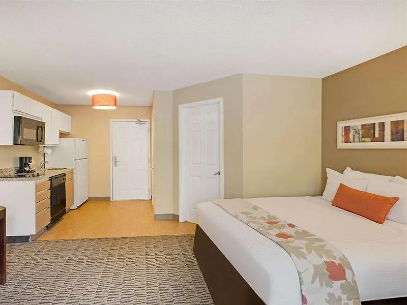 Mainstay Suites Charlotte - Executive Park