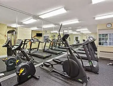 Mainstay Suites Charlotte - Executive Park